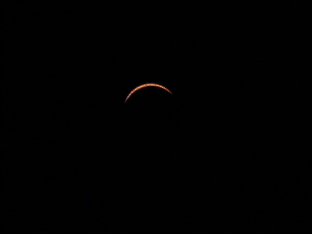 2001 total eclipse animated GIF